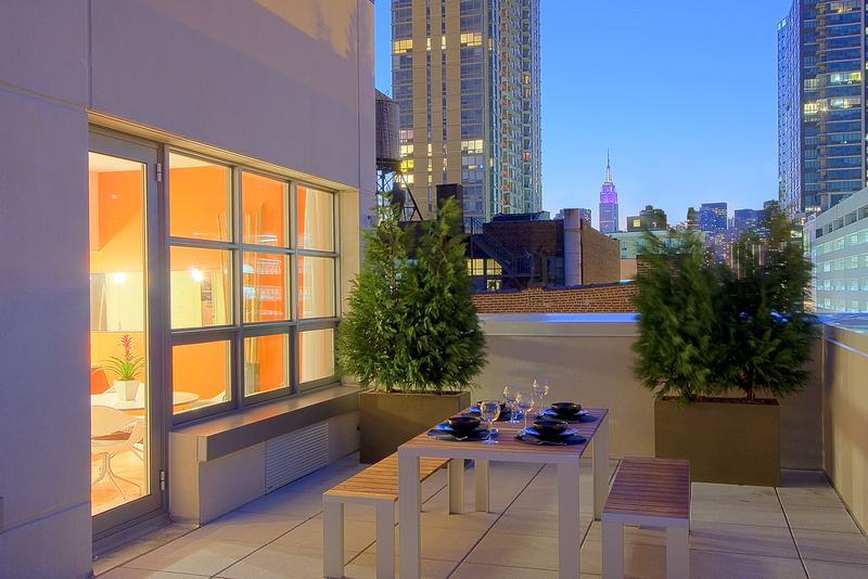 Residential patio, Long Island City, Queens